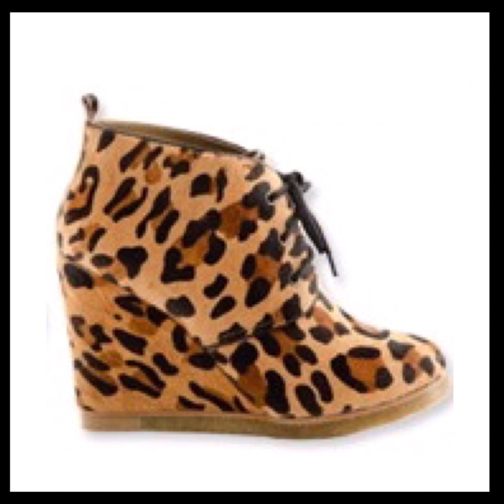 Shoemint Jolly Leopard Pony Wedges - Picture 2 of 7